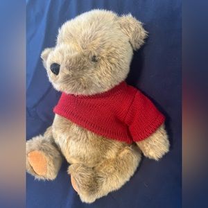 Classic Pooh.  Gund/Disney